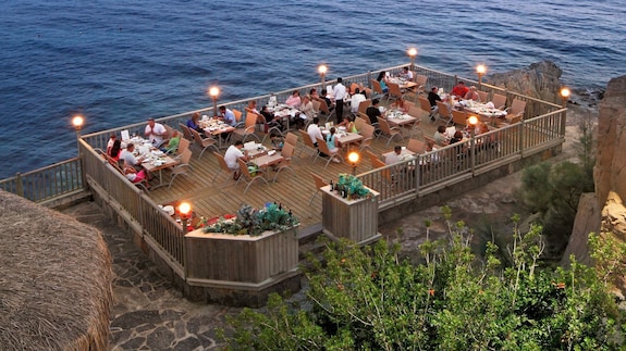 hotel Kadikale
