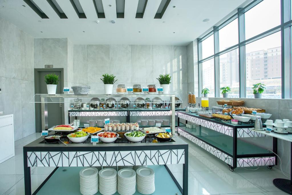 hotel City Avenue Al Reqqa