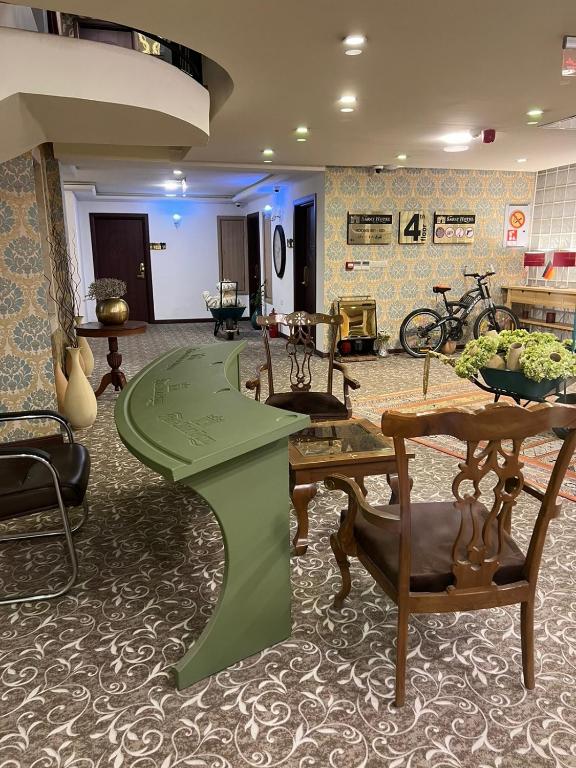 hotel KHAN SARAY