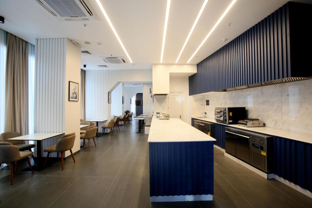 hotel GENESIS