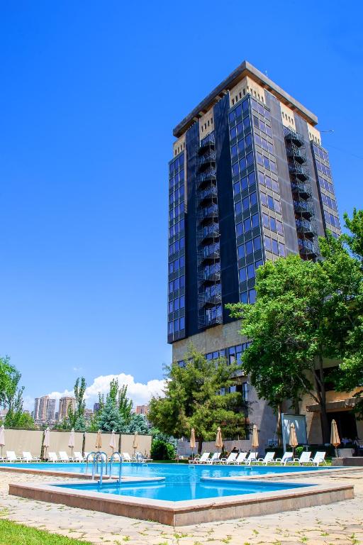 هتل پرزیدنت ( هرازدان) ایروان